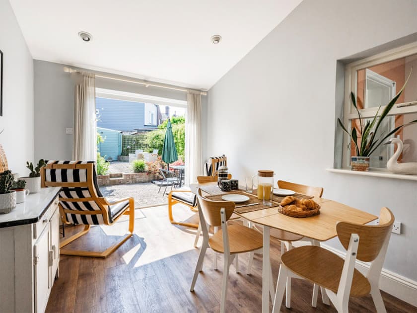 Sun room | Turnstone House, Gorleston-on-Sea, near Great Yarmouth