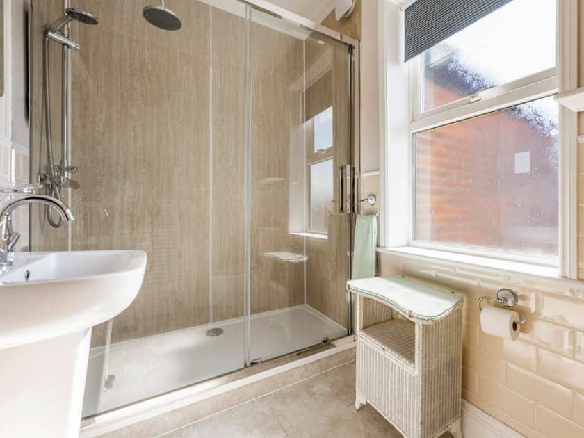 Bathroom | Turnstone House, Gorleston-on-Sea, near Great Yarmouth