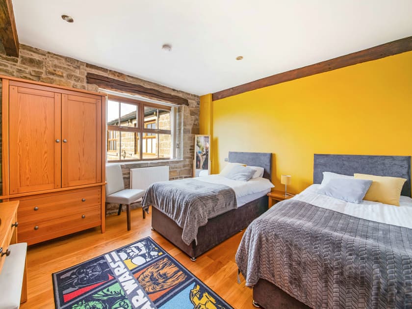 Twin bedroom | Cote Farm, Langsett, near Penistone