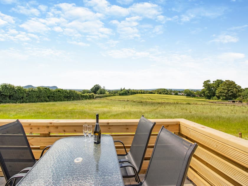 Outdoor area | Rabbits Rest - Broomy Bank Pods, Nesscliffe