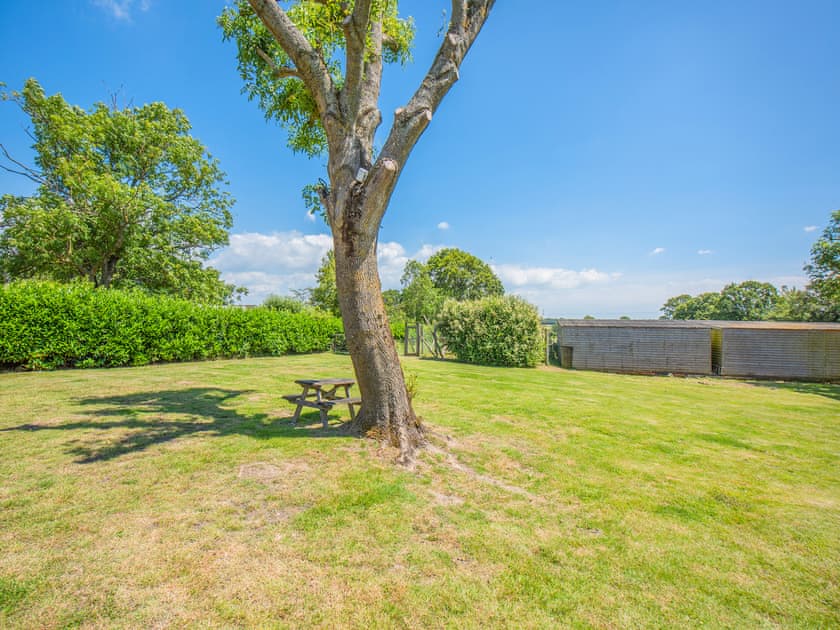 Garden | Stag Lodge - Egmont Farm, Northiam, near Rye