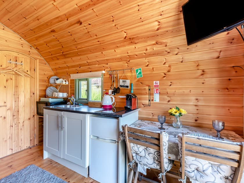 Interior | The Pod at Egmont - Egmont Farm, Northiam, near Rye