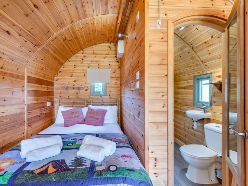 Interior | The Pod at Egmont - Egmont Farm, Northiam, near Rye