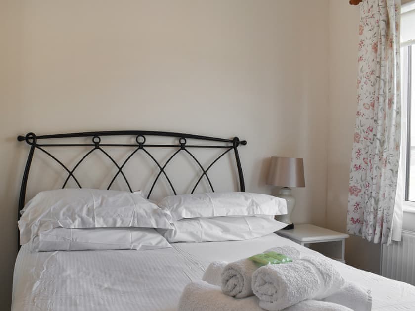 Double bedroom | Stepper Point - Bay Adventures, St Merryn, near Padstow