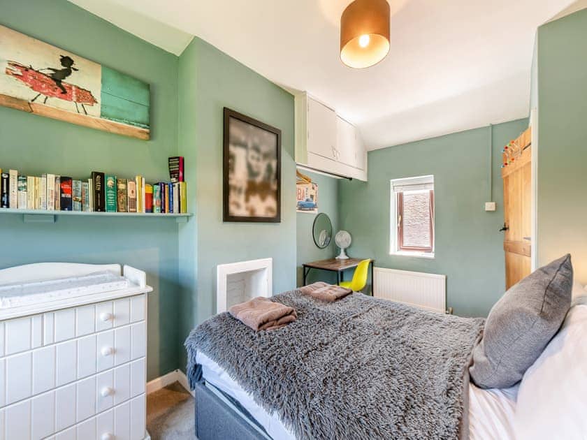 Double bedroom | Egmont Farmhouse - Egmont Farm, Northiam, near Rye