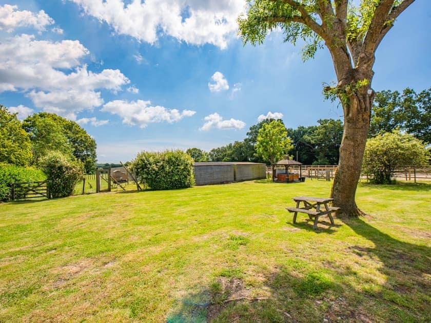 Garden | Egmont Farmhouse - Egmont Farm, Northiam, near Rye