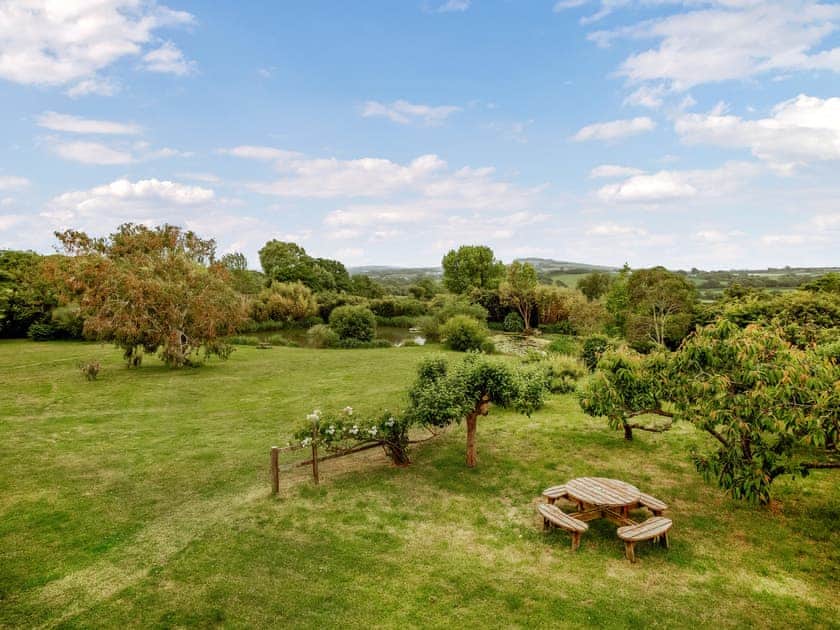Surrounding area | Carters Cottage - Rudge Farm Cottages, Chilcombe, near Bridport