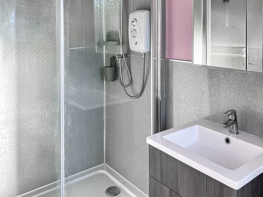 Bathroom | Pillango, Cowes