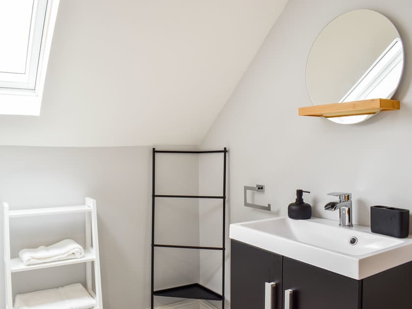 Bathroom | The Deers Den - Clay Hall Farm, Scaling Dam, near Staithes