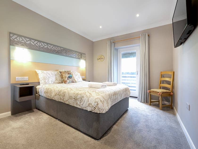 Double bedroom | Hogbert’s Hideaway, Carlton Colville, near Lowestoft