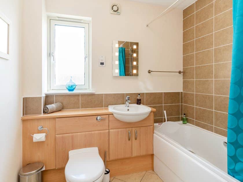 Bathroom | The View at No10, Aviemore