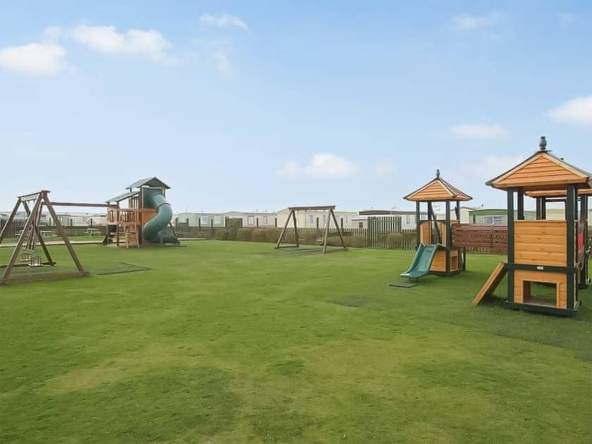 Setting | Sea Breeze, Heysham, near Lancaster