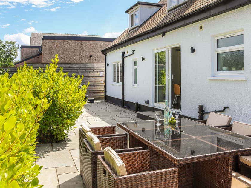 Sitting-out-area | Cae Garw - Cwm Cadnant, Caernarfon