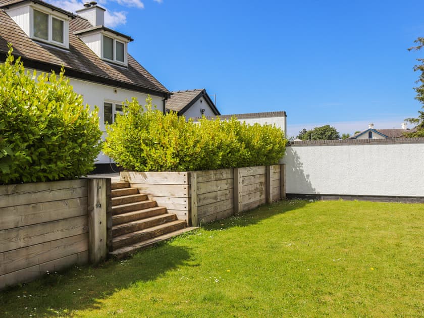 Garden | Cae Garw - Cwm Cadnant, Caernarfon