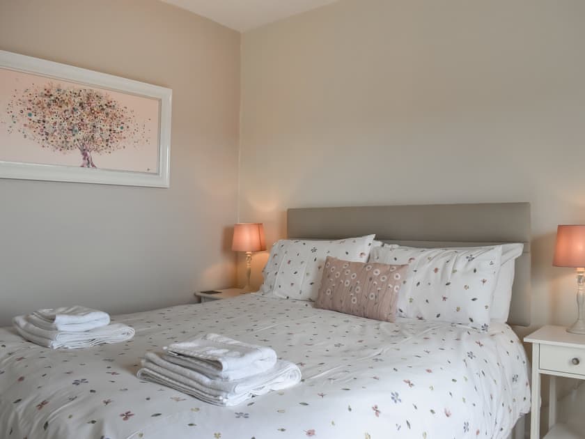Double bedroom | Pebble Cottage, Hinderwell, near Runswick Bay