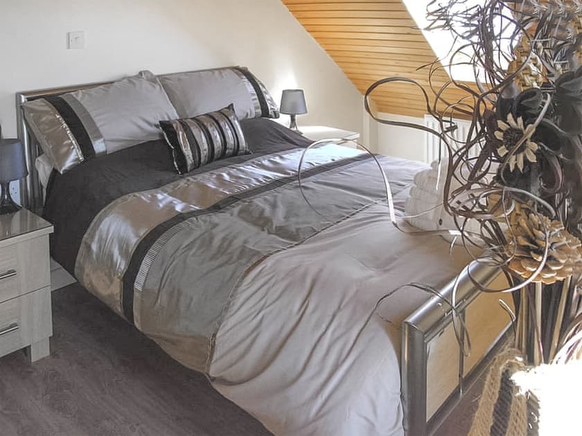 Double bedroom | Glynogwr Lodge, Black Mill, near Bridgend