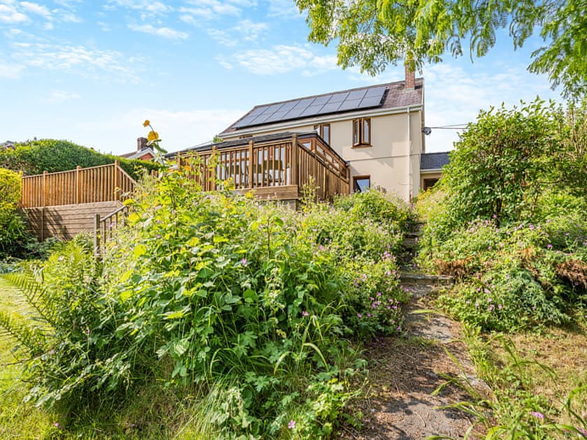 Exterior | Halfstone House, Llanelli
