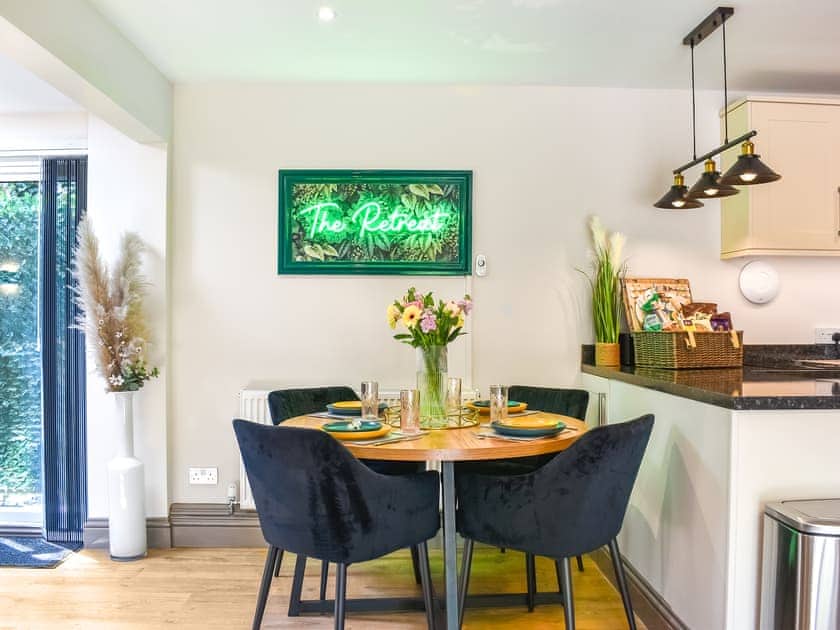 Dining Area | The Retreat, Ringwood, near Wimborne
