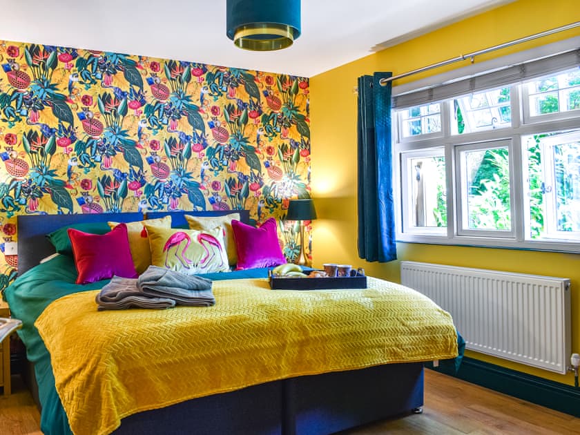 Double bedroom | The Retreat, Ringwood, near Wimborne