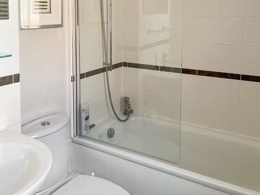 Bathroom | Clarence Mews Cottage, Cromer