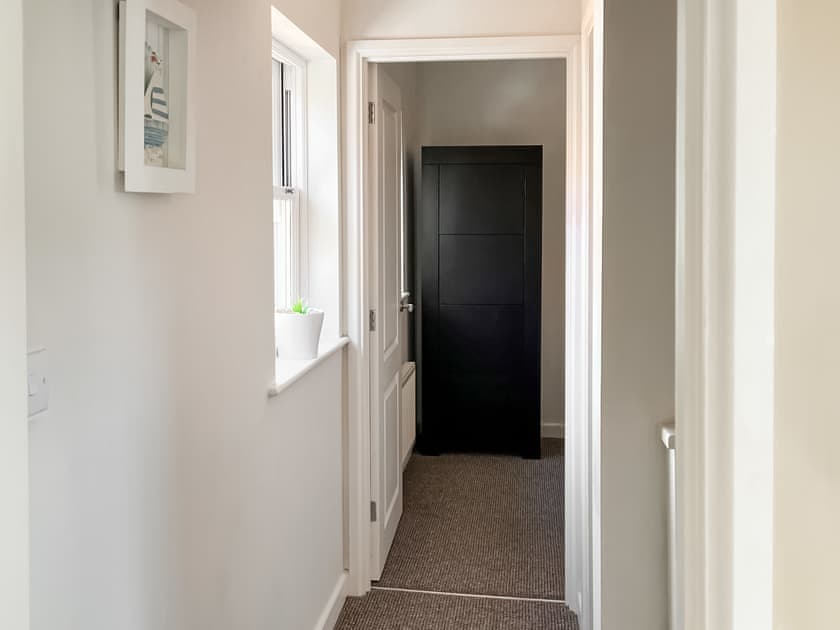 Hallway | Clarence Mews Cottage, Cromer