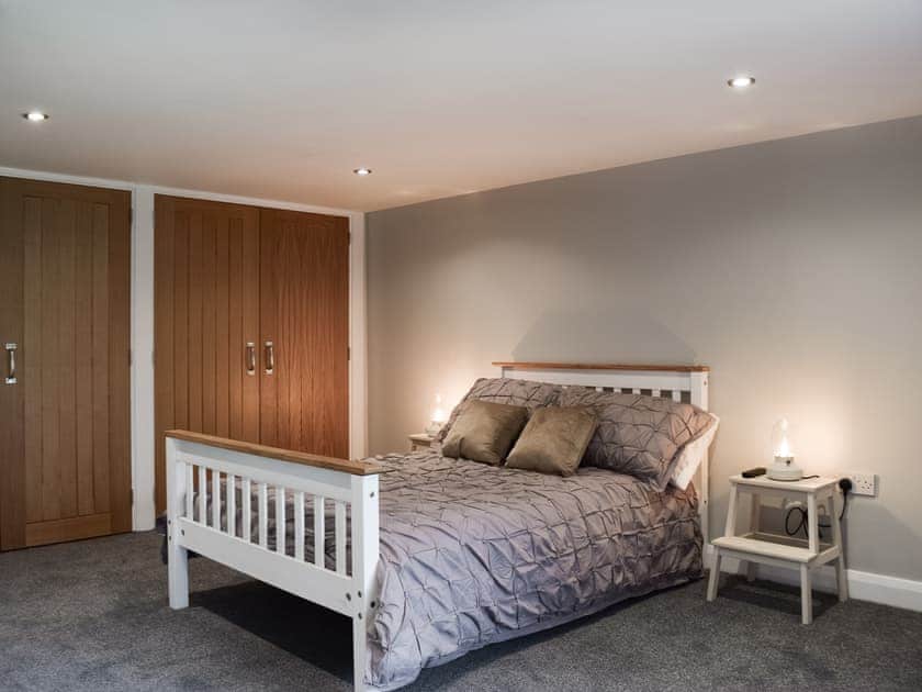 Double bedroom | The Farmhouse Retreat, Heyrod, near Mossley