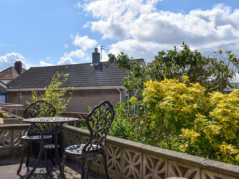 Sitting-out-area | The Bungalow, Staithes, near Saltburn-by-the-Sea