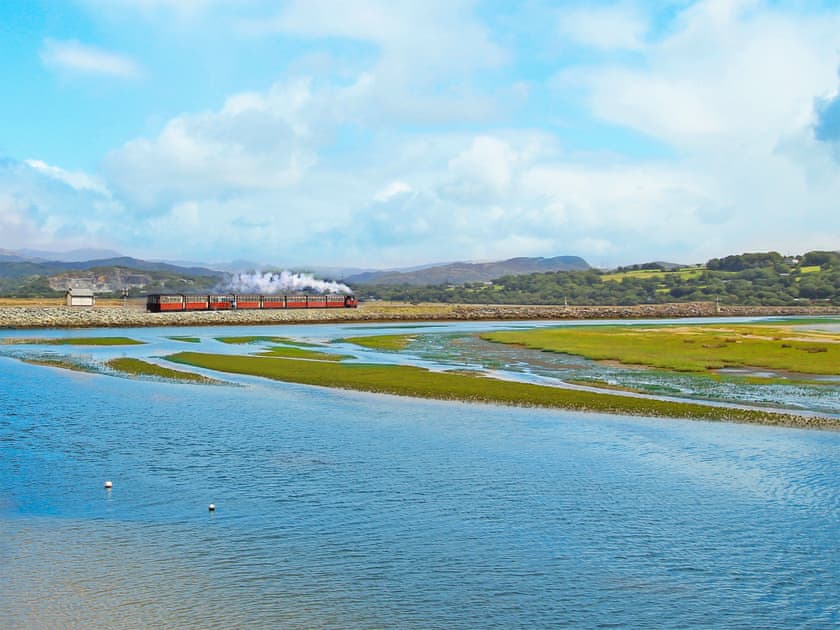 The view from the Balcony at High Tide | Harbour Flat, Porthmadog