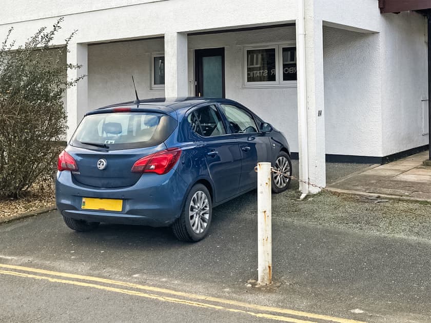 Parking for 1 car  | Glaslyn Harbour Views, Porthmadog