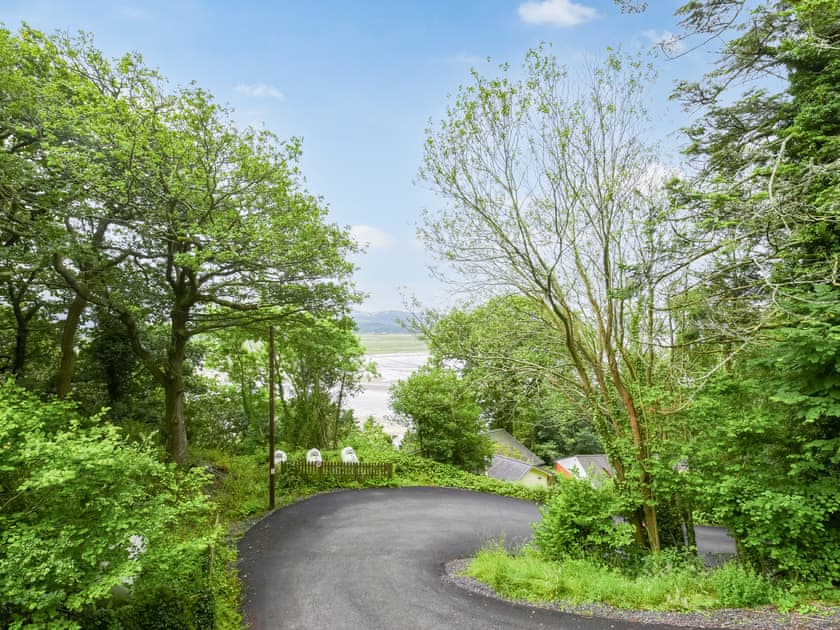 Surrounding area | Tides Reach - Tides Reach and Treetops, Aberdyfi