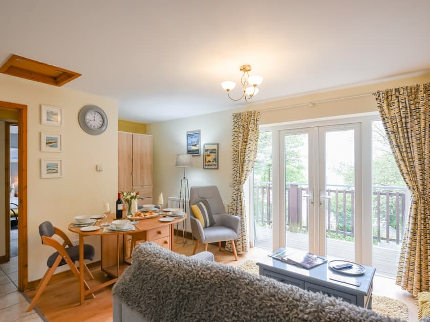 Open plan living space | Tides Reach - Tides Reach and Treetops, Aberdyfi