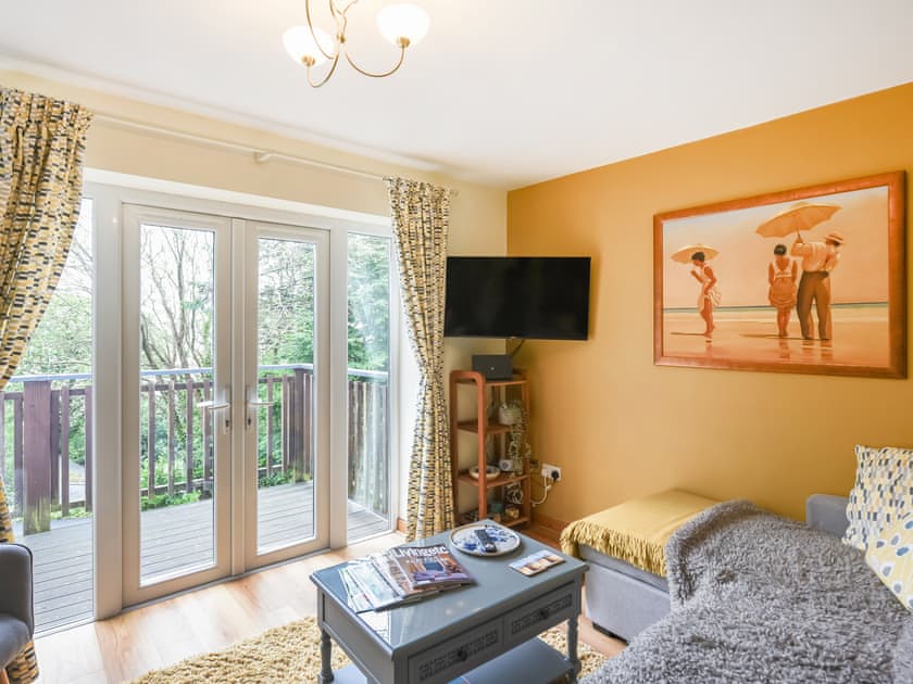 Open plan living space | Tides Reach - Tides Reach and Treetops, Aberdyfi