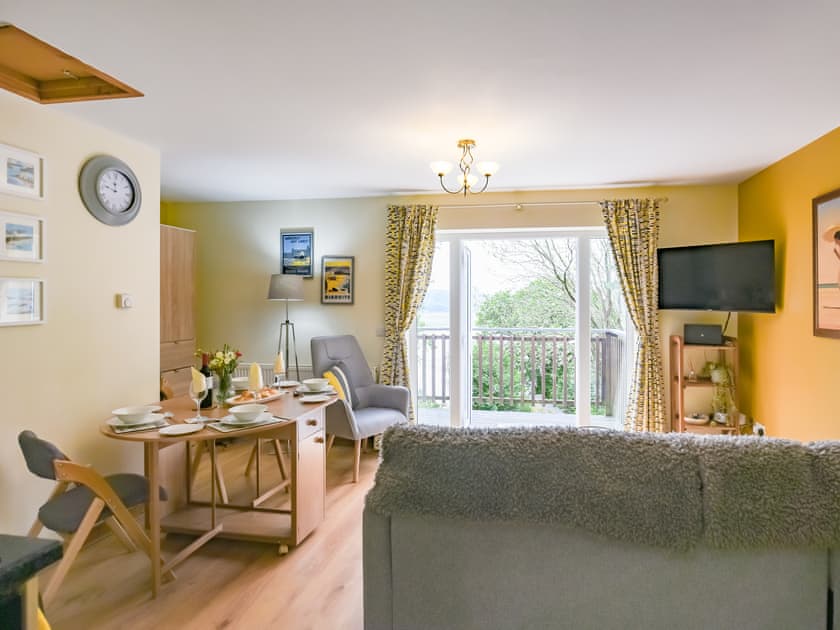Open plan living space | Tides Reach - Tides Reach and Treetops, Aberdyfi
