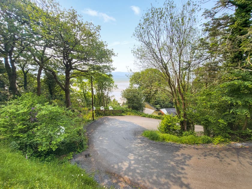 Surrounding area | Tides Reach - Tides Reach and Treetops, Aberdyfi