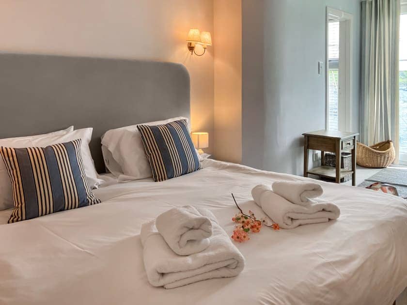 Double bedroom | Salcombe 26, Salcombe