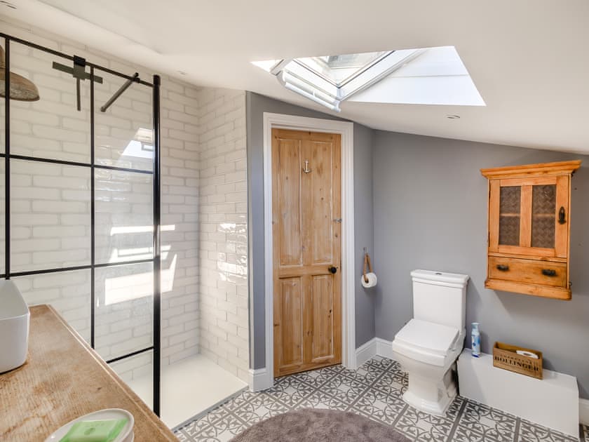 Shower room | Fir Cottage, Mersea Island