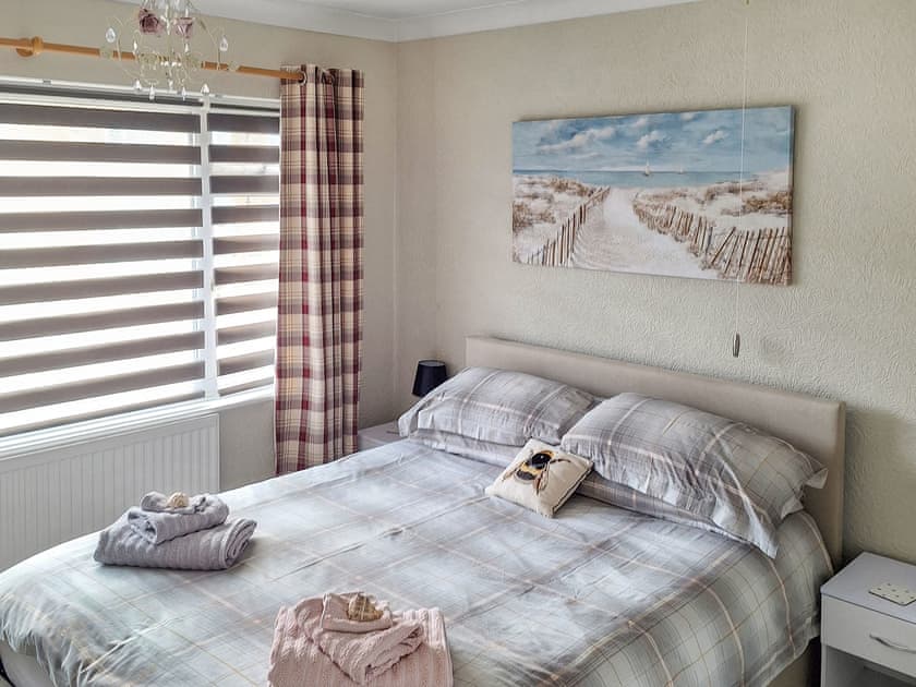 Double bedroom | The Bee Happy House, Filey