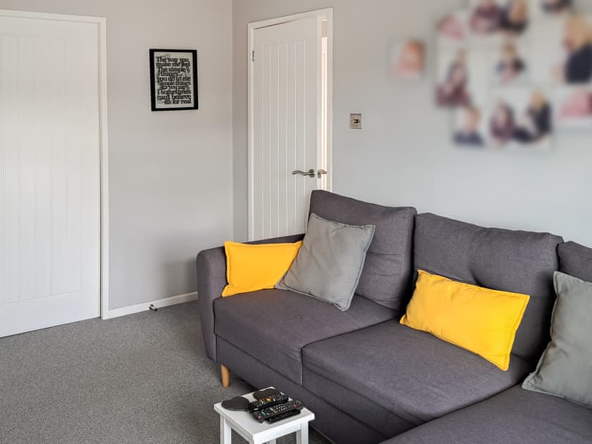 Living area | Cosy Cotswolds House, Cheltenham