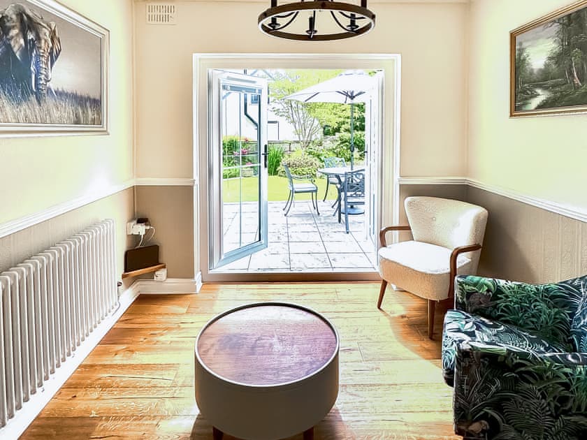 Sitting room | Miners Arms Cottage, Stepaside, near Saundersfoot