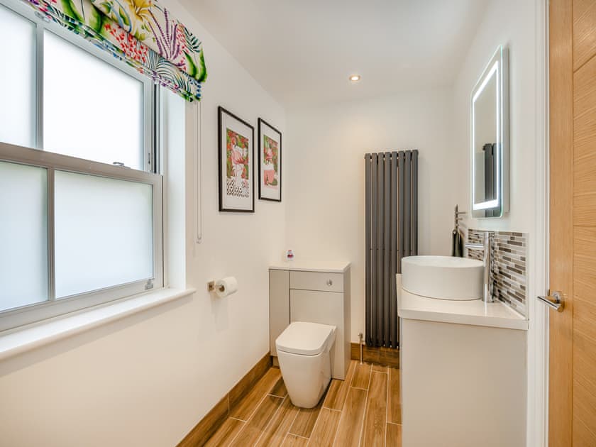 Bathroom | Boothby House, Welton Le Marsh, near Skegness