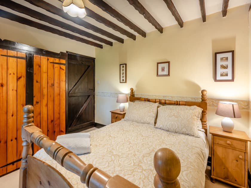 Double bedroom | Mews Cottage, Bampton