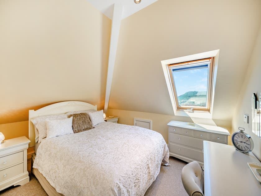 Double bedroom | Crownhill Bay Penthouse - Crownhill Bay House, Down Thomas, near Plymouth