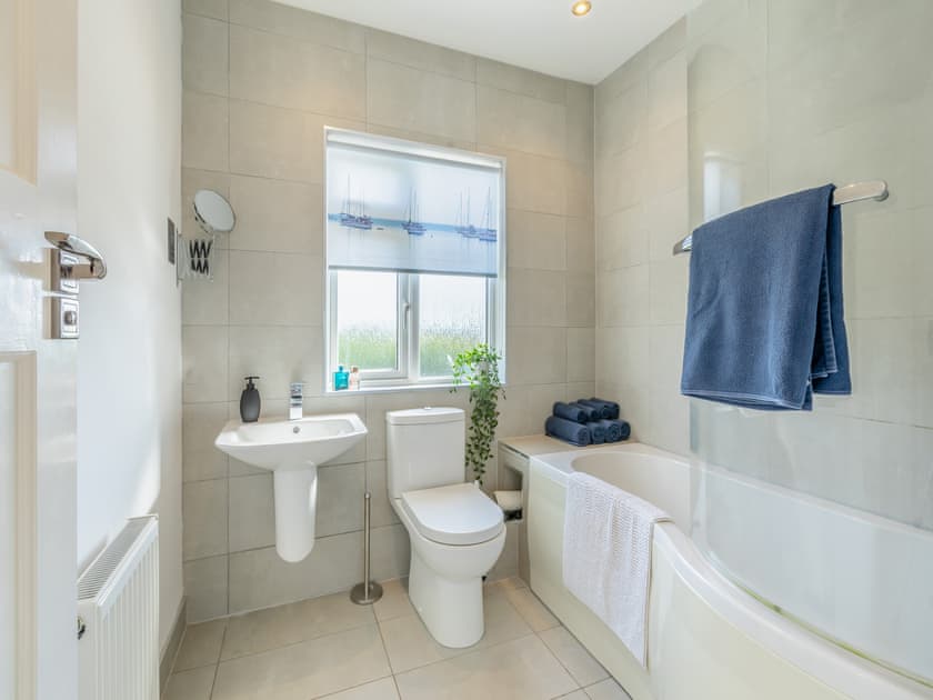 Bathroom | Sansavino, Preston