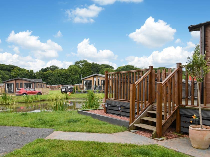 Exterior | Pond’s View, Sewerby