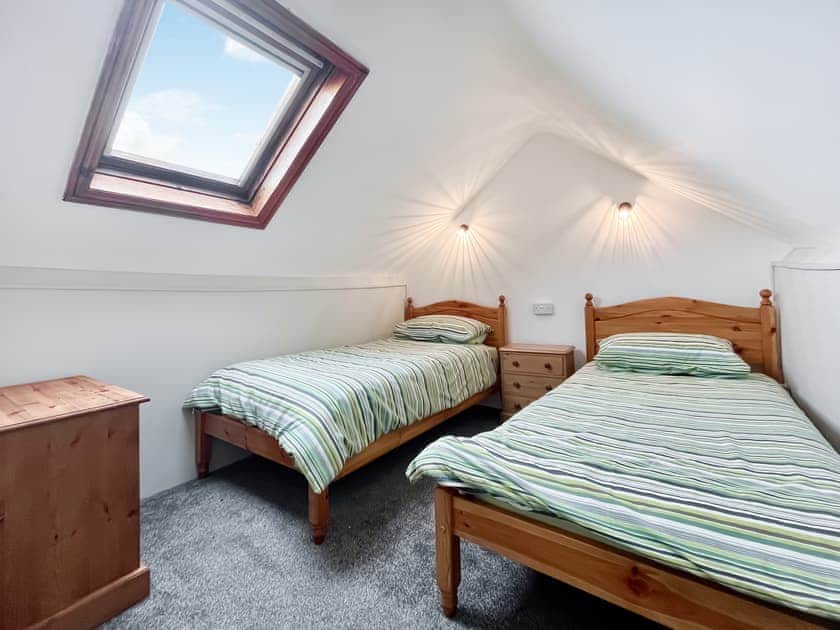 Twin bedroom | Triss - Bowling Green Farm, East Orchard, near Shaftesbury
