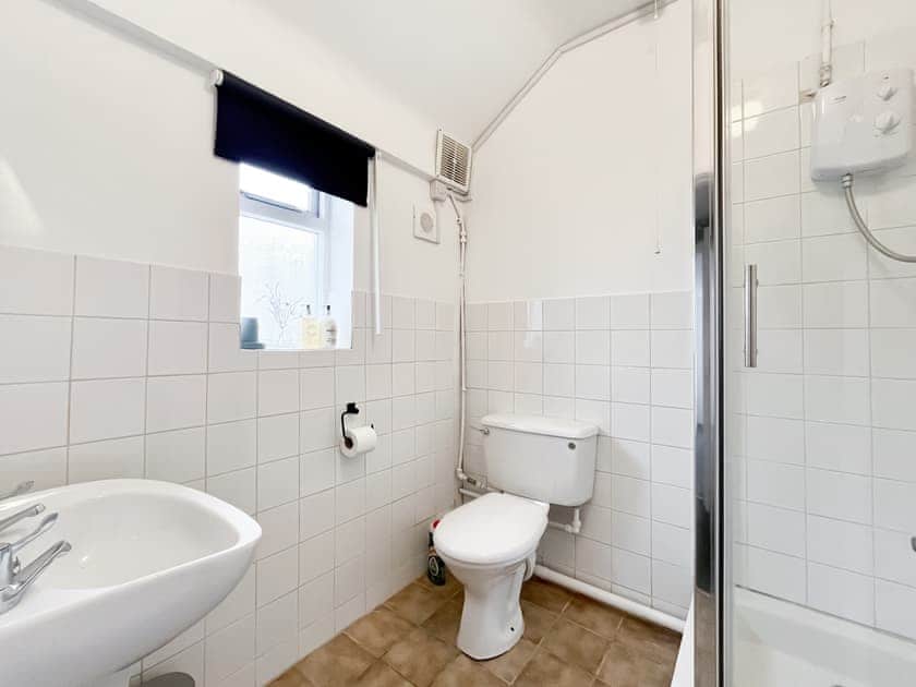 Bathroom | Triss - Bowling Green Farm, East Orchard, near Shaftesbury