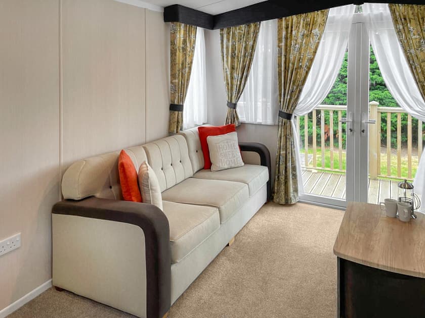 Living area | Meridan Bordeaux - Lido Leisure Park, Knaresborough, near Harrogate
