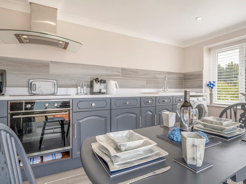 Kitchen | Crownhill Bay Garden Suite - Crownhill Bay House, Down Thomas, near Plymouth