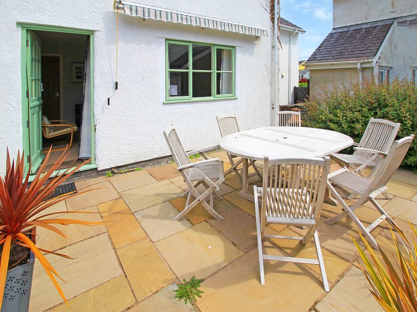 Terrace | Green Cottage, Borth Y Guest, near Porthmadog