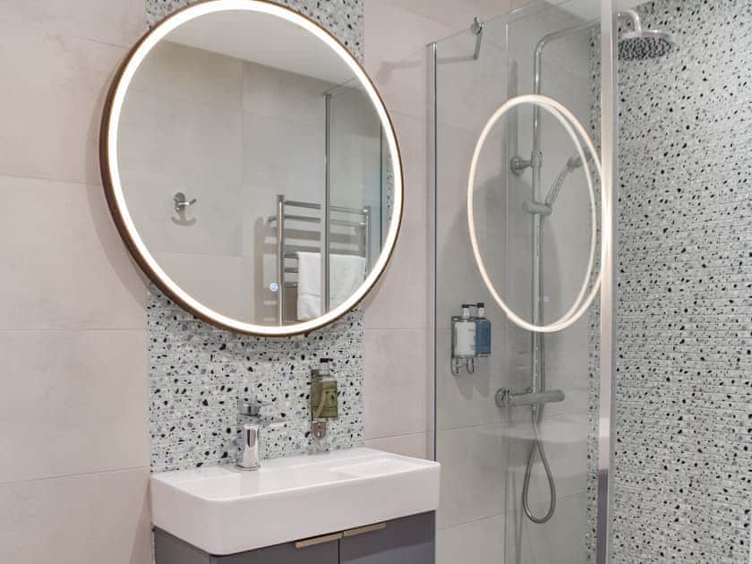 Shower room | Ty Mor - Gwbert Holiday Cottages, Gwbert, near Cardigan